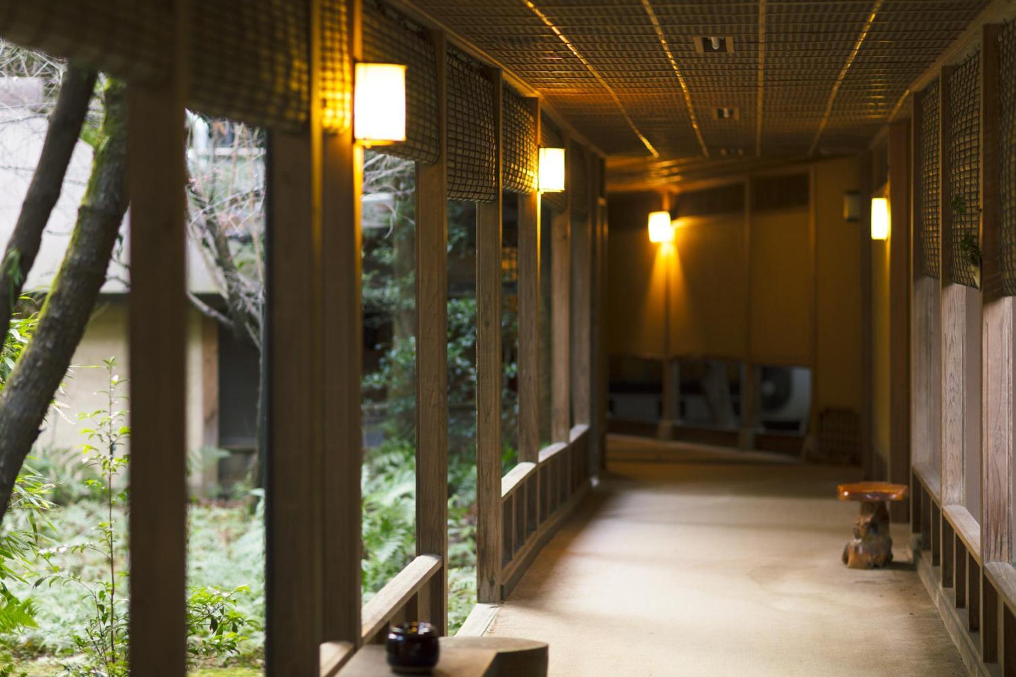 Hotel Futsukaichi Hot Spring - Daimaru Besso Chikushino Zewnętrze zdjęcie